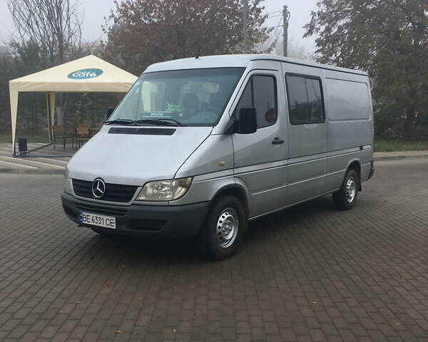 Серый Мерседес Sprinter, объемом двигателя 2.15 л и пробегом 580 тыс. км за 5550 $, фото 1 на Automoto.ua