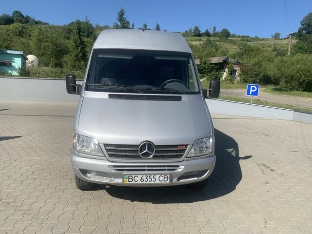 Сірий Мерседес Sprinter, об'ємом двигуна 2.1 л та пробігом 500 тис. км за 9200 $, фото 1 на Automoto.ua