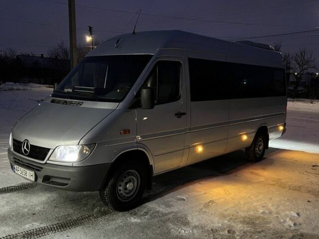 Сірий Мерседес Sprinter, об'ємом двигуна 0.22 л та пробігом 575 тис. км за 22500 $, фото 1 на Automoto.ua