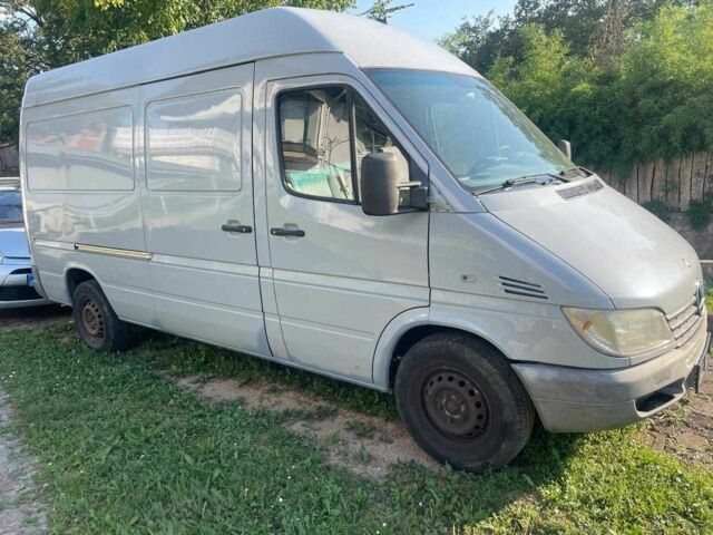 Сірий Мерседес Sprinter, об'ємом двигуна 2.2 л та пробігом 400 тис. км за 4436 $, фото 1 на Automoto.ua
