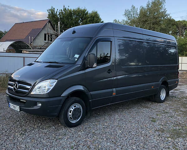 Серый Мерседес Sprinter, объемом двигателя 0 л и пробегом 360 тыс. км за 22000 $, фото 1 на Automoto.ua