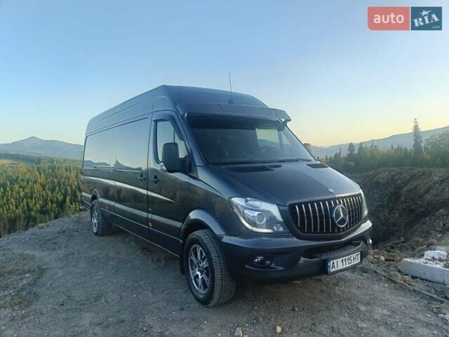 Серый Мерседес Sprinter, объемом двигателя 3 л и пробегом 320 тыс. км за 32000 $, фото 1 на Automoto.ua