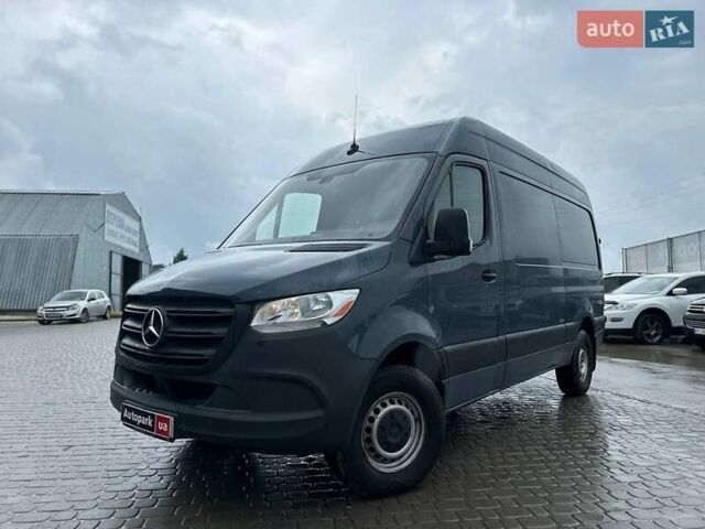 Серый Мерседес Sprinter, объемом двигателя 3 л и пробегом 83 тыс. км за 28900 $, фото 1 на Automoto.ua