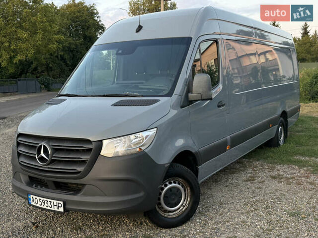 Серый Мерседес Sprinter, объемом двигателя 2.14 л и пробегом 635 тыс. км за 24000 $, фото 1 на Automoto.ua