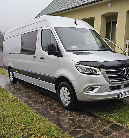 Серый Мерседес Sprinter, объемом двигателя 0 л и пробегом 158 тыс. км за 50970 $, фото 1 на Automoto.ua