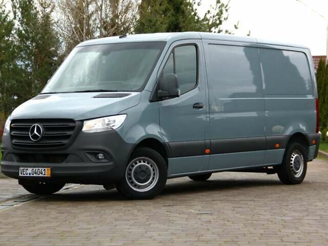 Сірий Мерседес Sprinter, об'ємом двигуна 2.2 л та пробігом 302 тис. км за 20300 $, фото 1 на Automoto.ua