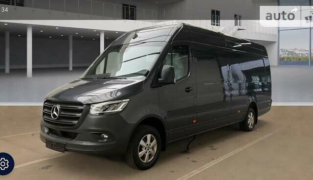 Серый Мерседес Sprinter, объемом двигателя 0 л и пробегом 99 тыс. км за 52500 $, фото 1 на Automoto.ua