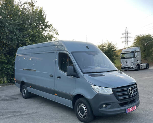 Сірий Мерседес Sprinter, об'ємом двигуна 3 л та пробігом 7 тис. км за 42900 $, фото 1 на Automoto.ua