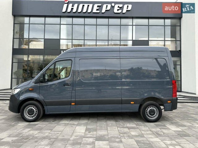 Серый Мерседес Sprinter, объемом двигателя 2.2 л и пробегом 117 тыс. км за 27000 $, фото 1 на Automoto.ua