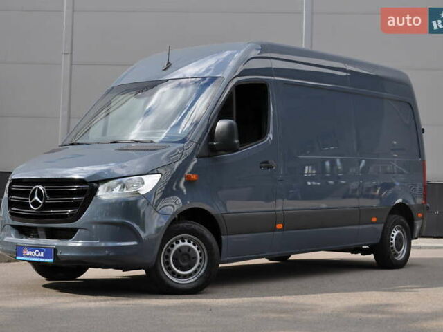 Сірий Мерседес Sprinter, об'ємом двигуна 2.14 л та пробігом 137 тис. км за 31000 $, фото 1 на Automoto.ua