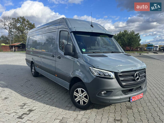 Серый Мерседес Sprinter, объемом двигателя 0 л и пробегом 3 тыс. км за 57555 $, фото 1 на Automoto.ua
