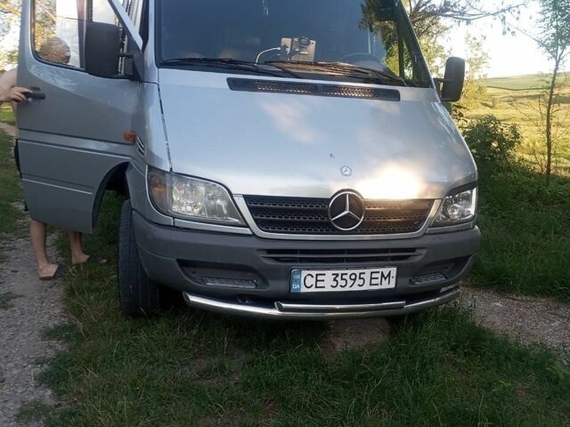 Сірий Мерседес Sprinter, об'ємом двигуна 2.69 л та пробігом 50 тис. км за 12000 $, фото 1 на Automoto.ua