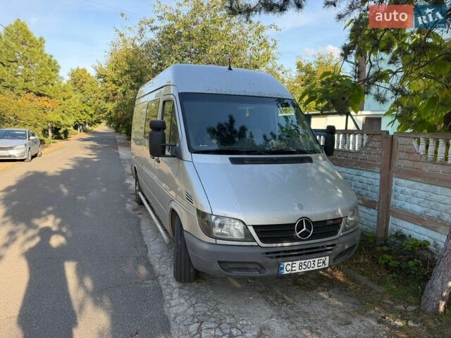 Серый Мерседес Sprinter, объемом двигателя 2.69 л и пробегом 494 тыс. км за 9500 $, фото 1 на Automoto.ua