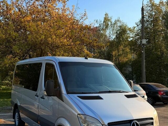 Серый Мерседес Sprinter, объемом двигателя 2.99 л и пробегом 277 тыс. км за 13000 $, фото 1 на Automoto.ua
