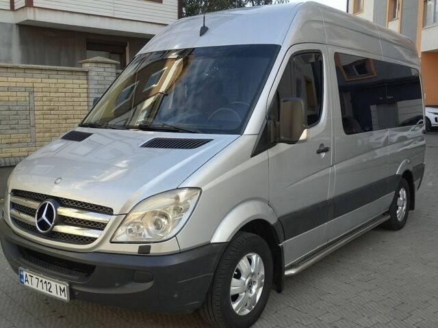 Серый Мерседес Sprinter, объемом двигателя 2.15 л и пробегом 312 тыс. км за 15800 $, фото 1 на Automoto.ua