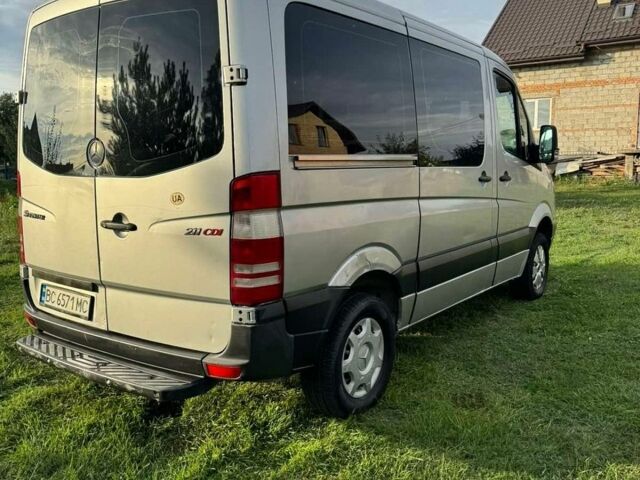 Серый Мерседес Sprinter, объемом двигателя 2.15 л и пробегом 540 тыс. км за 7999 $, фото 1 на Automoto.ua