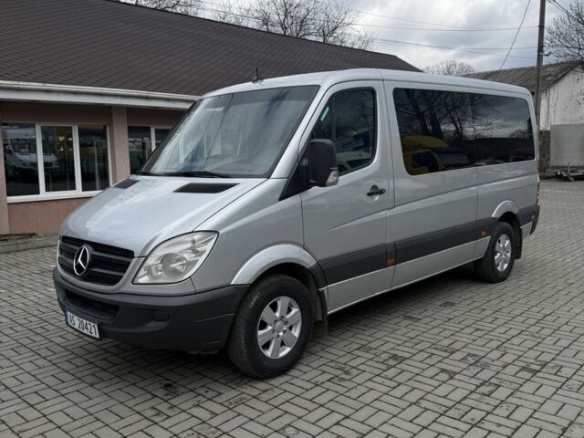 Серый Мерседес Sprinter, объемом двигателя 2.2 л и пробегом 350 тыс. км за 14400 $, фото 1 на Automoto.ua