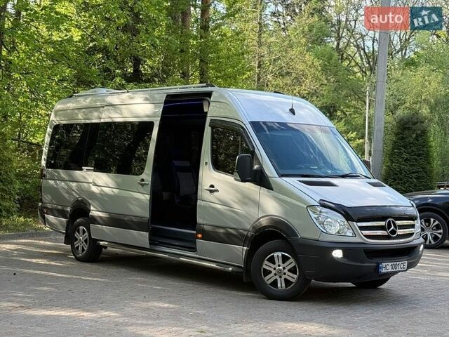 Серый Мерседес Sprinter, объемом двигателя 2.7 л и пробегом 500 тыс. км за 14850 $, фото 1 на Automoto.ua