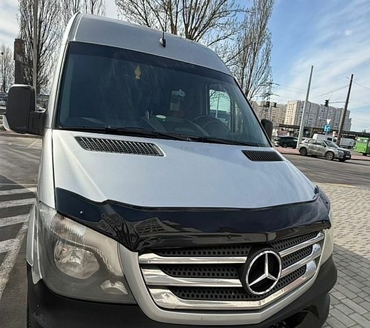 Серый Мерседес Sprinter, объемом двигателя 2.14 л и пробегом 780 тыс. км за 20500 $, фото 1 на Automoto.ua