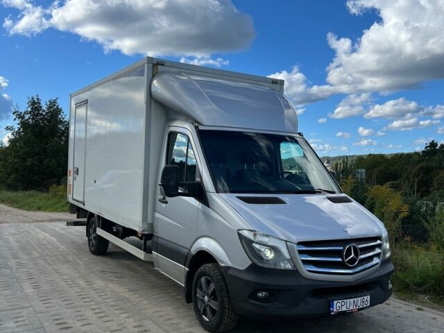 Серый Мерседес Sprinter, объемом двигателя 2.2 л и пробегом 243 тыс. км за 9600 $, фото 1 на Automoto.ua