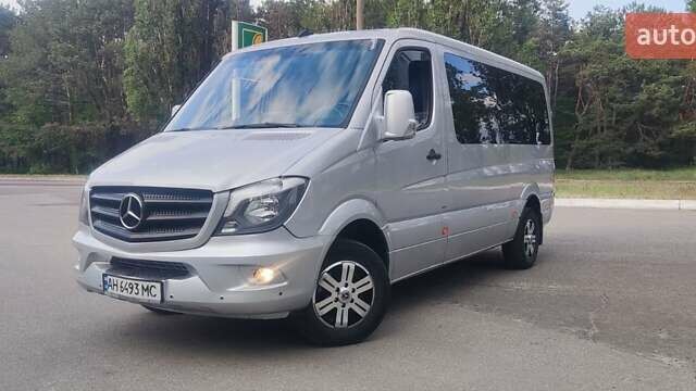 Серый Мерседес Sprinter, объемом двигателя 3 л и пробегом 545 тыс. км за 24200 $, фото 1 на Automoto.ua