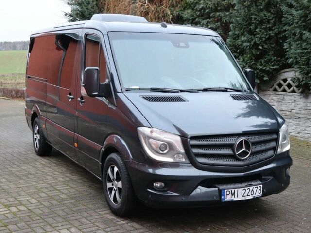 Серый Мерседес Sprinter, объемом двигателя 2.2 л и пробегом 132 тыс. км за 12700 $, фото 1 на Automoto.ua