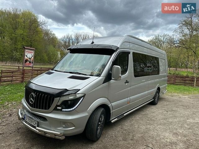 Серый Мерседес Sprinter, объемом двигателя 2.14 л и пробегом 430 тыс. км за 44700 $, фото 1 на Automoto.ua