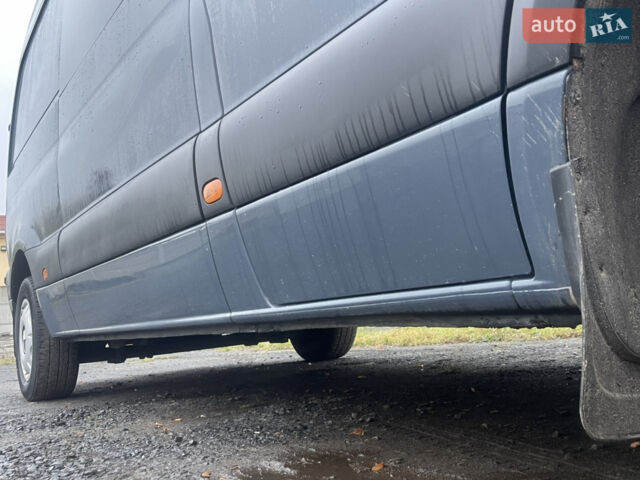 Серый Мерседес Sprinter, объемом двигателя 2.2 л и пробегом 455 тыс. км за 18800 $, фото 1 на Automoto.ua