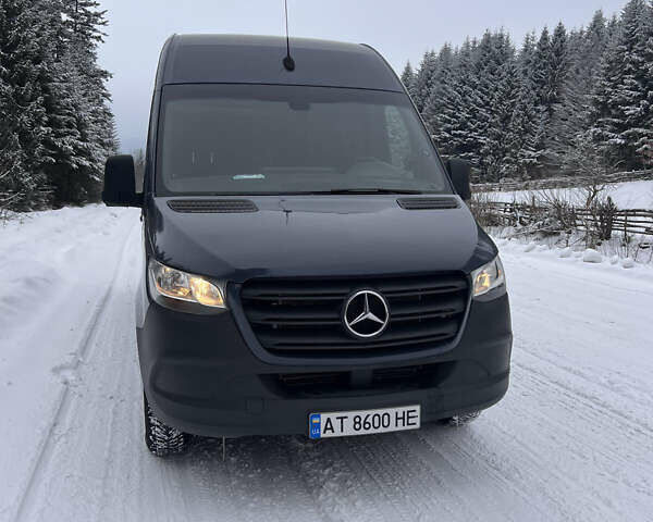 Сірий Мерседес Sprinter, об'ємом двигуна 2.99 л та пробігом 136 тис. км за 36999 $, фото 1 на Automoto.ua