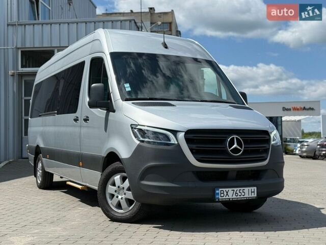 Серый Мерседес Sprinter, объемом двигателя 2.99 л и пробегом 88 тыс. км за 96000 $, фото 1 на Automoto.ua