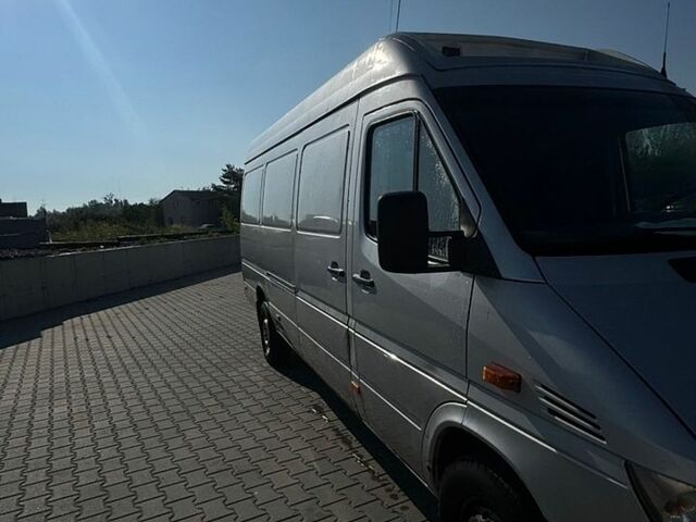 Сірий Мерседес Sprinter, об'ємом двигуна 2.69 л та пробігом 443 тис. км за 9500 $, фото 1 на Automoto.ua
