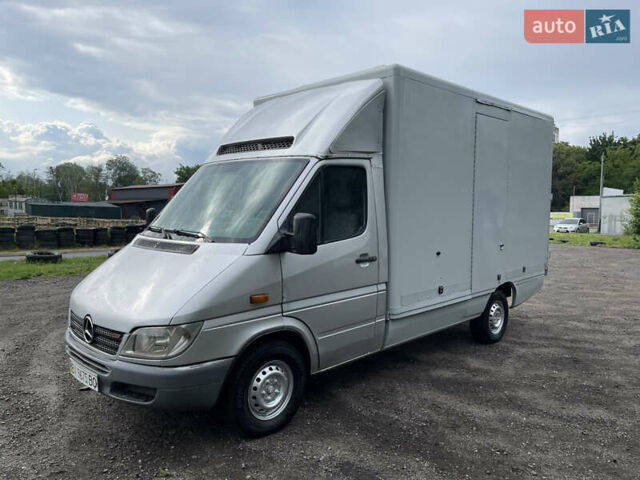 Сірий Мерседес Sprinter, об'ємом двигуна 2.15 л та пробігом 589 тис. км за 7999 $, фото 1 на Automoto.ua