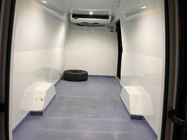 Серый Мерседес Sprinter, объемом двигателя 2.14 л и пробегом 223 тыс. км за 24500 $, фото 1 на Automoto.ua