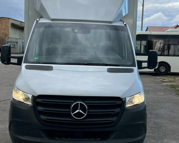 Сірий Мерседес Sprinter, об'ємом двигуна 2.2 л та пробігом 206 тис. км за 32999 $, фото 1 на Automoto.ua