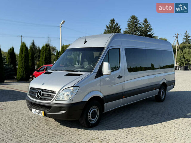Сірий Мерседес Sprinter, об'ємом двигуна 2.14 л та пробігом 264 тис. км за 24777 $, фото 1 на Automoto.ua