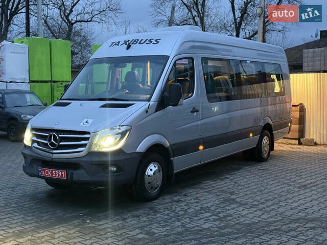 Серый Мерседес Sprinter, объемом двигателя 2.2 л и пробегом 231 тыс. км за 39999 $, фото 1 на Automoto.ua