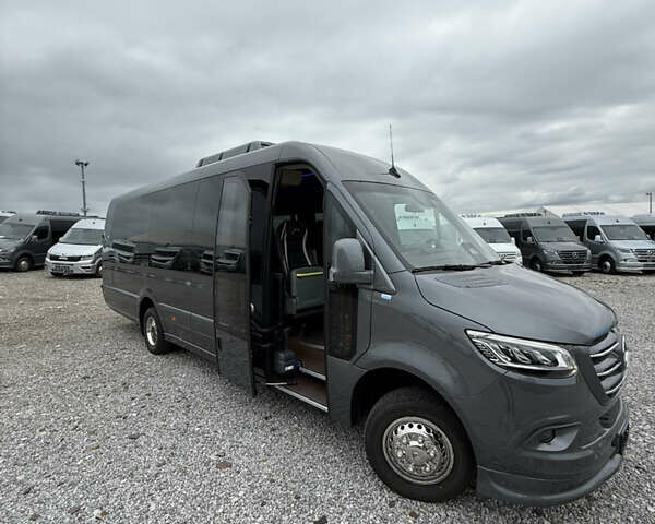 Серый Мерседес Sprinter, объемом двигателя 2 л и пробегом 1 тыс. км за 135093 $, фото 1 на Automoto.ua