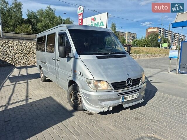 Серый Мерседес Sprinter, объемом двигателя 2.15 л и пробегом 477 тыс. км за 4550 $, фото 1 на Automoto.ua