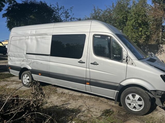 Серый Мерседес Sprinter, объемом двигателя 3 л и пробегом 550 тыс. км за 10038 $, фото 1 на Automoto.ua