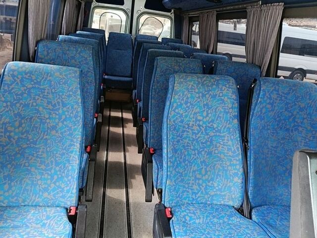 Сірий Мерседес Sprinter, об'ємом двигуна 2.14 л та пробігом 500 тис. км за 28500 $, фото 1 на Automoto.ua