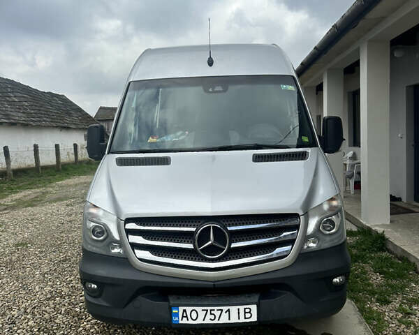 Сірий Мерседес Sprinter, об'ємом двигуна 2.14 л та пробігом 511 тис. км за 28300 $, фото 1 на Automoto.ua