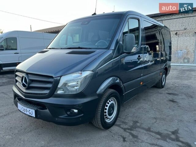 Серый Мерседес Sprinter, объемом двигателя 2.2 л и пробегом 314 тыс. км за 24350 $, фото 1 на Automoto.ua