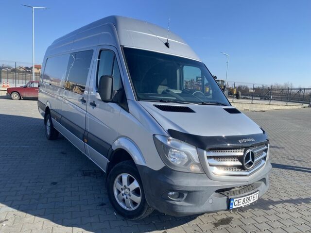 Серый Мерседес Sprinter, объемом двигателя 3 л и пробегом 375 тыс. км за 33900 $, фото 1 на Automoto.ua