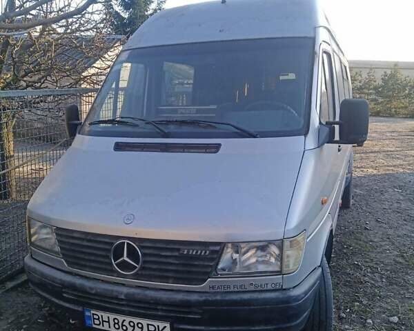 Сірий Мерседес Sprinter, об'ємом двигуна 2.87 л та пробігом 100 тис. км за 5500 $, фото 1 на Automoto.ua