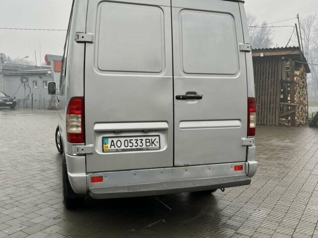 Сірий Мерседес Sprinter, об'ємом двигуна 2.1 л та пробігом 690 тис. км за 8000 $, фото 1 на Automoto.ua