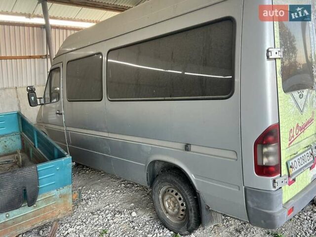 Серый Мерседес Sprinter, объемом двигателя 0 л и пробегом 340 тыс. км за 8000 $, фото 1 на Automoto.ua