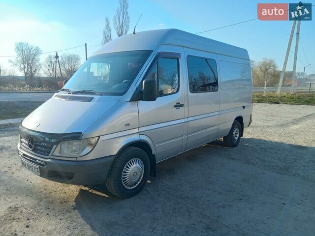 Сірий Мерседес Sprinter, об'ємом двигуна 2.1 л та пробігом 250 тис. км за 11000 $, фото 1 на Automoto.ua