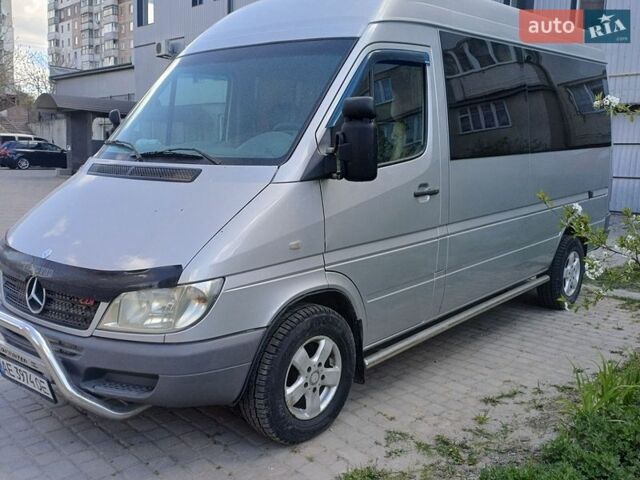 Серый Мерседес Sprinter, объемом двигателя 2.69 л и пробегом 476 тыс. км за 12500 $, фото 1 на Automoto.ua