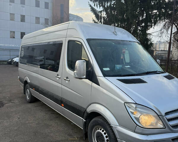 Сірий Мерседес Sprinter, об'ємом двигуна 2.15 л та пробігом 476 тис. км за 14500 $, фото 1 на Automoto.ua
