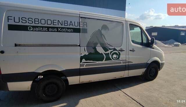 Сірий Мерседес Sprinter, об'ємом двигуна 2.2 л та пробігом 280 тис. км за 11000 $, фото 1 на Automoto.ua